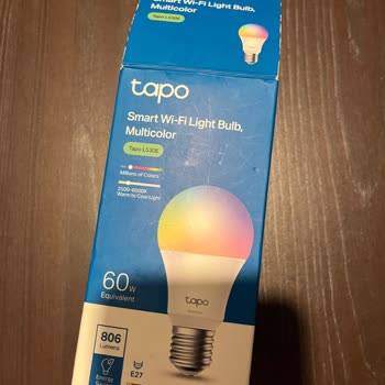 Sistemsel Hata Nedeniyle Arızalı Akıllı Ampul Mağazada Test Edilemedi Ve Müşteri Mağdur Oldu