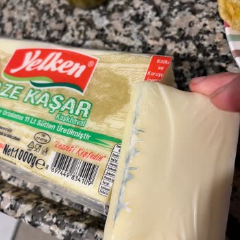 Kashkaval Kaşarda Küf Görülmesi Ve Markanın İlgisizliği