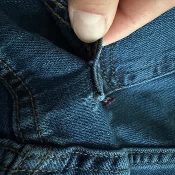 Boyner Balıkesir Mağazasında Ayıplı Pantolon Değişim Talebi