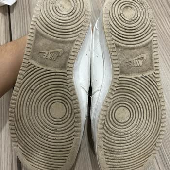 In Street Mağazasında Nike Ayakkabısının Erken Kalite Bozukluğu