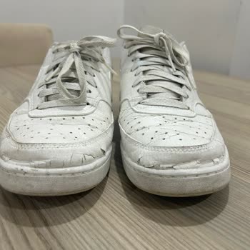 In Street Mağazasında Nike Ayakkabısının Erken Kalite Bozukluğu