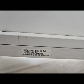 Sıfır Ürün Alınmasına Rağmen Teşhir Ürün Verilmesi Ve 5 Aylık Değişim Bekleyişi