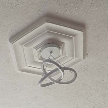 İlan Görseliyle Uyuşmayan Avize Ve İletişimsizlik Nedeniyle Mağduriyet