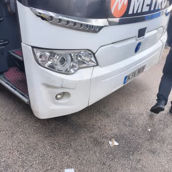 İki Kez Arıza Yapan Metro Turizm Otobüsü Ve Kirlenen Bagaj Nedeniyle İşime Geç Kalma