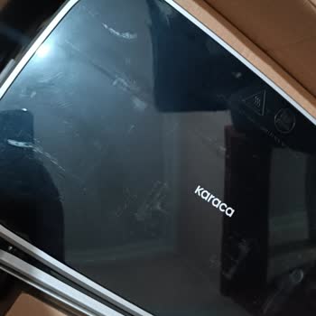 Karaca Airfryer’da Paslı Vidalar Ve Kırık Koliye Rağmen Değişim Reddi