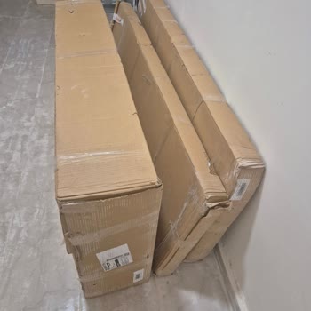 Kırık Ve Hasarlı Gardırop Teslimatı Sonrası İade Gecikmesi Ve Müşteri Mağduriyeti