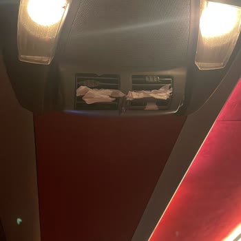 Arızalı Klima Ve Soğuk Hava Nedeniyle Şiddetli Üşüme