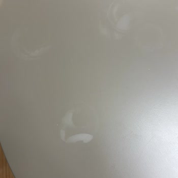 Kalıcı İz Bırakan Sehpa Yüzeyinde Kalite Sorunu