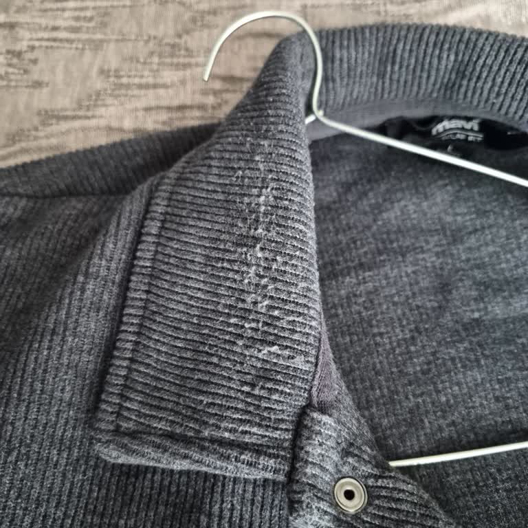 Mavi Sweatshirt’te Ani Pamuklanma, Değişim İsteği