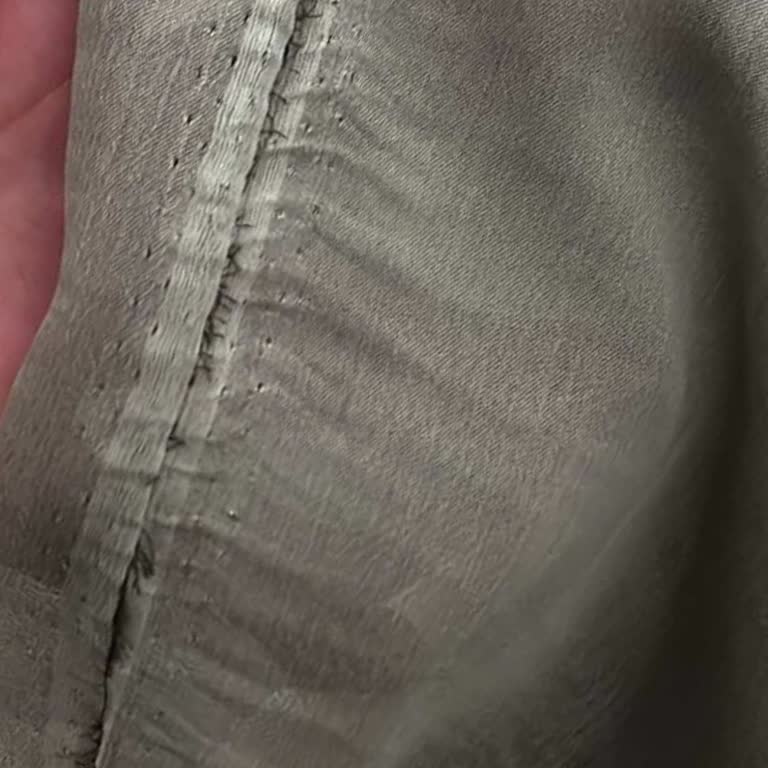 Yanlış Renk Ve Hasarlı Şal Üzerine İade Şikayeti