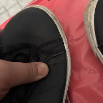 Kısa Sürede Aşırı Yıpranan Kinetix Spor Ayakkabısı İçin Mağaza Reddine Karşı Değişim Talebi