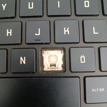M Tuşu Arızası İçin Tam Klavye Değişimi Ve Aşırı Ücret