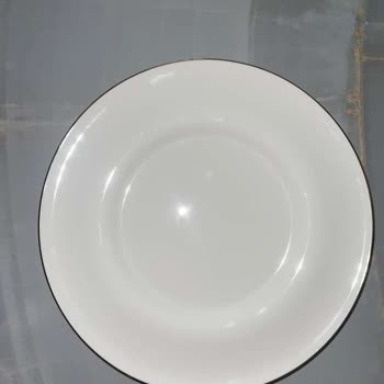 Kırık Ve Çatlak Parçalar Hatalı Renk İçin Uzun Süreli İlgisizlik