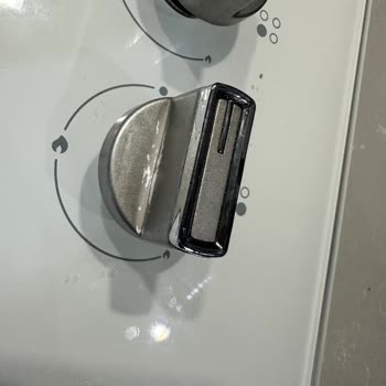 Aşırı Aşınan Ocak Gözleri İçin Kullanıcı Hatası İddiası Ve Ücretsiz Değişim Talebi