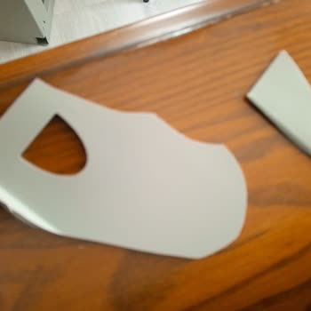 Kırık Dolap Teslimatı Ve Cevapsız Müşteri Hizmeti Üzerine Acil İade Talebi