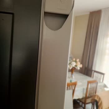 Kırık Dolap Teslimatı Ve Cevapsız Müşteri Hizmeti Üzerine Acil İade Talebi