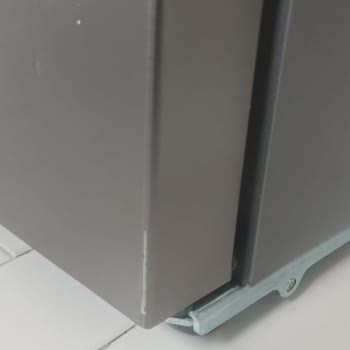 Nakliye Esnasında Hasarlı Gelen Buzdolabı İçin Acil Değişim Talebi