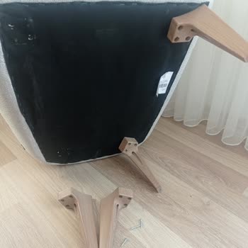 Berjerde Üretim Hatası Ve Ayak Kırılması Nedeniyle İade Talebi