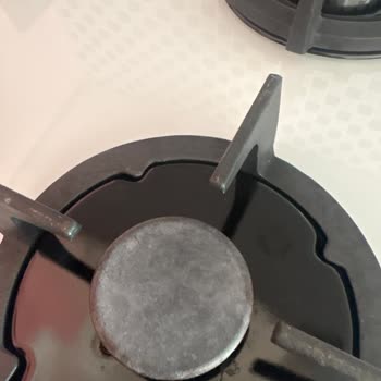 Kumtel Döküm Ankastre Ocakta 2 Hafta İçinde Paslanma Ve Beyazlama