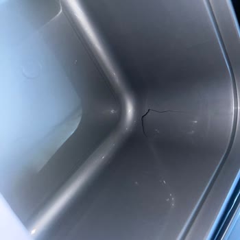 Sabitleme Spreyi Kırık Ve Sızdıran Şekilde Geldi, Hızlı İade Veya Değişim Talebi