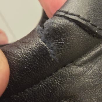 Desa Ayakkabısında Üretim Hatası Ve Mağazanın İhmalci İade Süreci