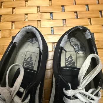 Vans Old Skool Ayakkabısının Bir Yılda Topuk Erimesi Ve İç Taban Bozulması