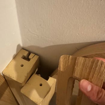 Yanlış Montaj Nedeniyle Kırılan Masanın İadesi Ve Uzun Süreli Servis Sorunu