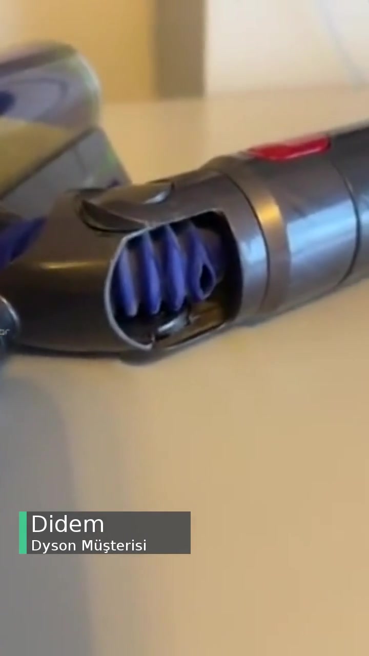 Dyson V15 Lazer Başlık Hortumu Yırtıldı videonun kapak resmi