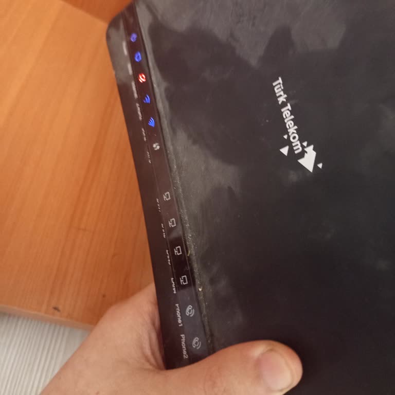 Acil Fiber İnternet Kesintisi Ve Cevapsız Müşteri Hizmetleri