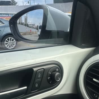 Araçta Ayna Ve Motor Arızaları Arabam.com’un İlgisiz Tutumu