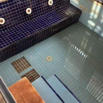 Narven Termal Kasaba’da Hijyen Skandalı: Kirli Havuz Ve İlgisiz Yönetim