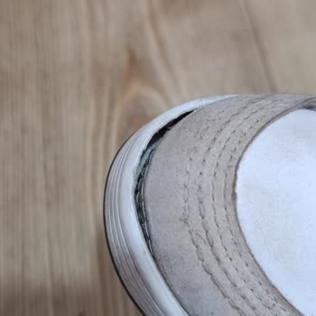 İkinci Kez Ayakkabılar Patladı Satıcı Soğuk Ve Özürsüz