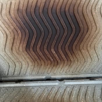 Korkmaz Tost Makinesinin Plakaları Soyuluyor, Ücretsiz Değişim İstiyorum