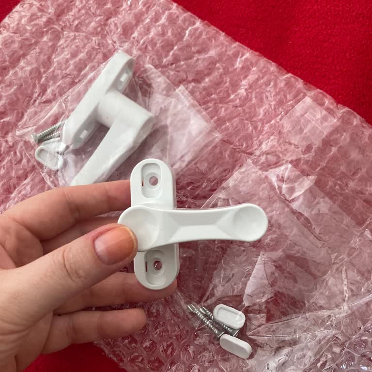 Trendyol’da Yanlış Ürün Gönderimi Ve Zorunlu Aras Kargo İadesi