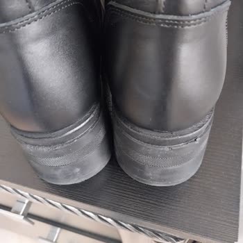 Van AVM Tamer Tanca Mağazasında Alınan Botta Üretim Kusuru Ve İade Reddine Şikayet