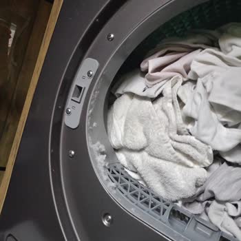 Samsung Kurutma Makinesinde Kapak Tüylenmesi Ve Haksız Servis Ücreti