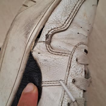 Ayak Ağrısına Neden Olan Ayakkabının Garanti Red Kararı Yeniden Değerlendirilmesi Talep Ediliyor