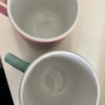 Kupa Bardakta Çizgili Çatlaklar Ve İade Talebi