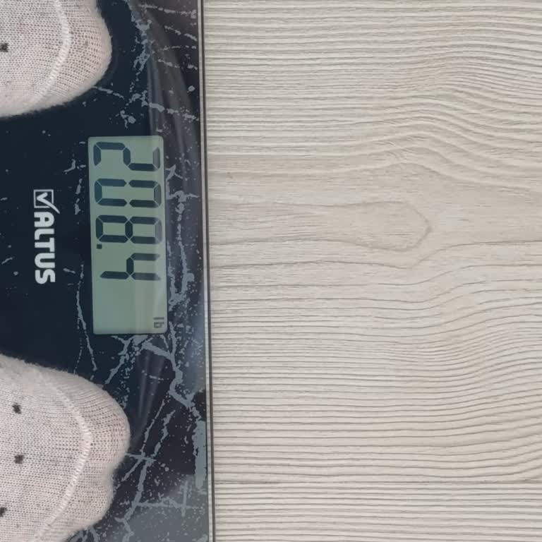 Altus Tartısı 70 Kg İçin 300 Kg Gösteriyor: Hatalı Ürün Ve Değişim Talebi