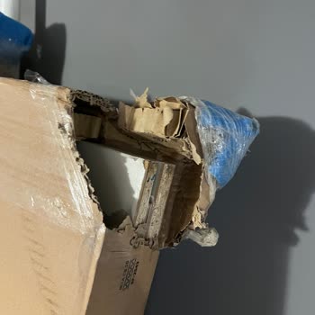 Horoz Lojistik’in Teslimat Sürecinde Bilgi Eksikliği Ve Paketin İadesi Tehdidi