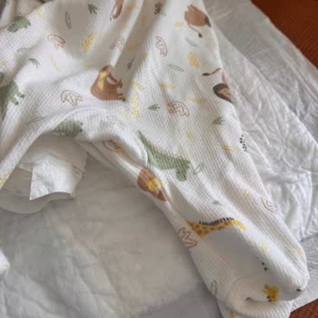 Nevşehir E-Bebek Mağazası Açık Paket Bahaneli Değişim Reddi Ve Sızdıran Bebek Bezi Şikayeti