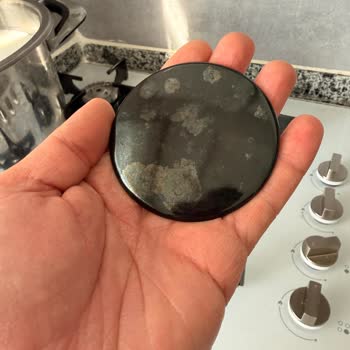 Grundig Ankastre Set Ocağında Yanma Ve Boya Dökülmesi