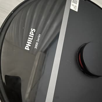Philips 3000 Model Robot Süpürge Temizlik Yapmıyor Ve Halıda Takılıyor