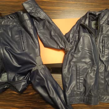 Pierre Cardin Giyim Deri Montlarda Hızlı Dökülme Sorunu Ve İade Talebi