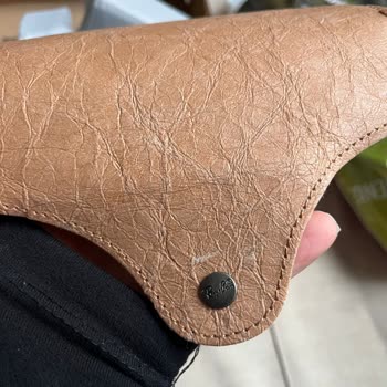 Adadünya'dan Deforme Kılıf İçin Ücretsiz Değişim Talebi