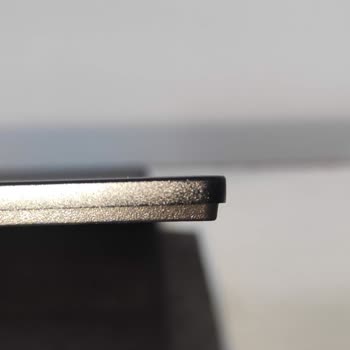 Acer Laptopta İlk Açılışta Ekran Kusuru Ve Mağaza İhmali