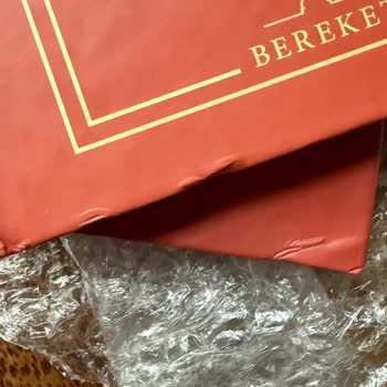 Bereket Renk Hasarlı Kitapların Geri Gönderilememesi Ve Uygunsuz İçerik