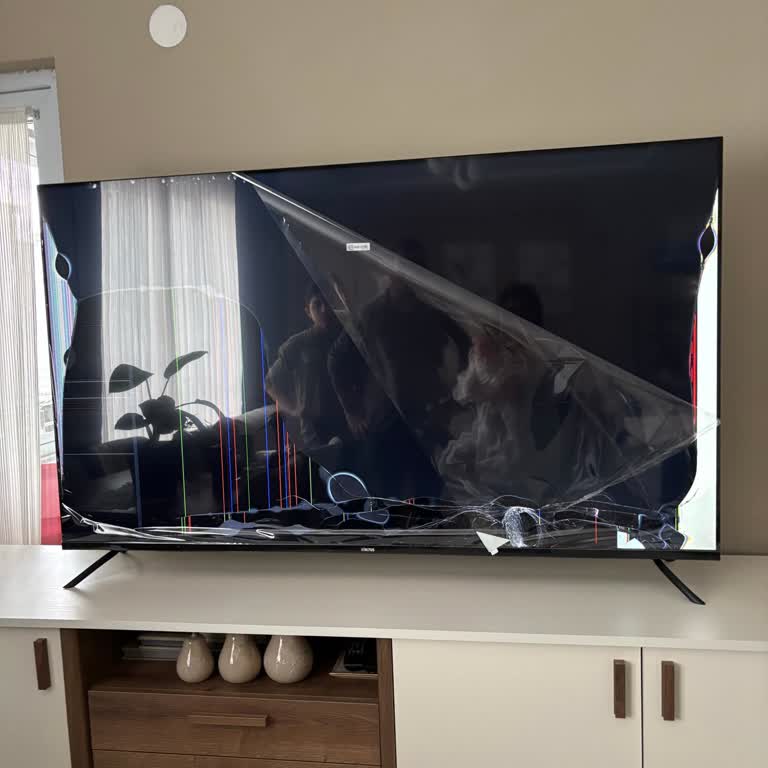 Kırık Televizyon Ve Uzayan Çözüm Süreci