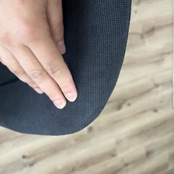 Kusurlu Sandalye Ve Masanın Yeni Ürünle Değiştirilmesi Talebi