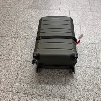 Bavul Tekerleği Kırıldı, Sunexpress Yetkili Bulunamadı